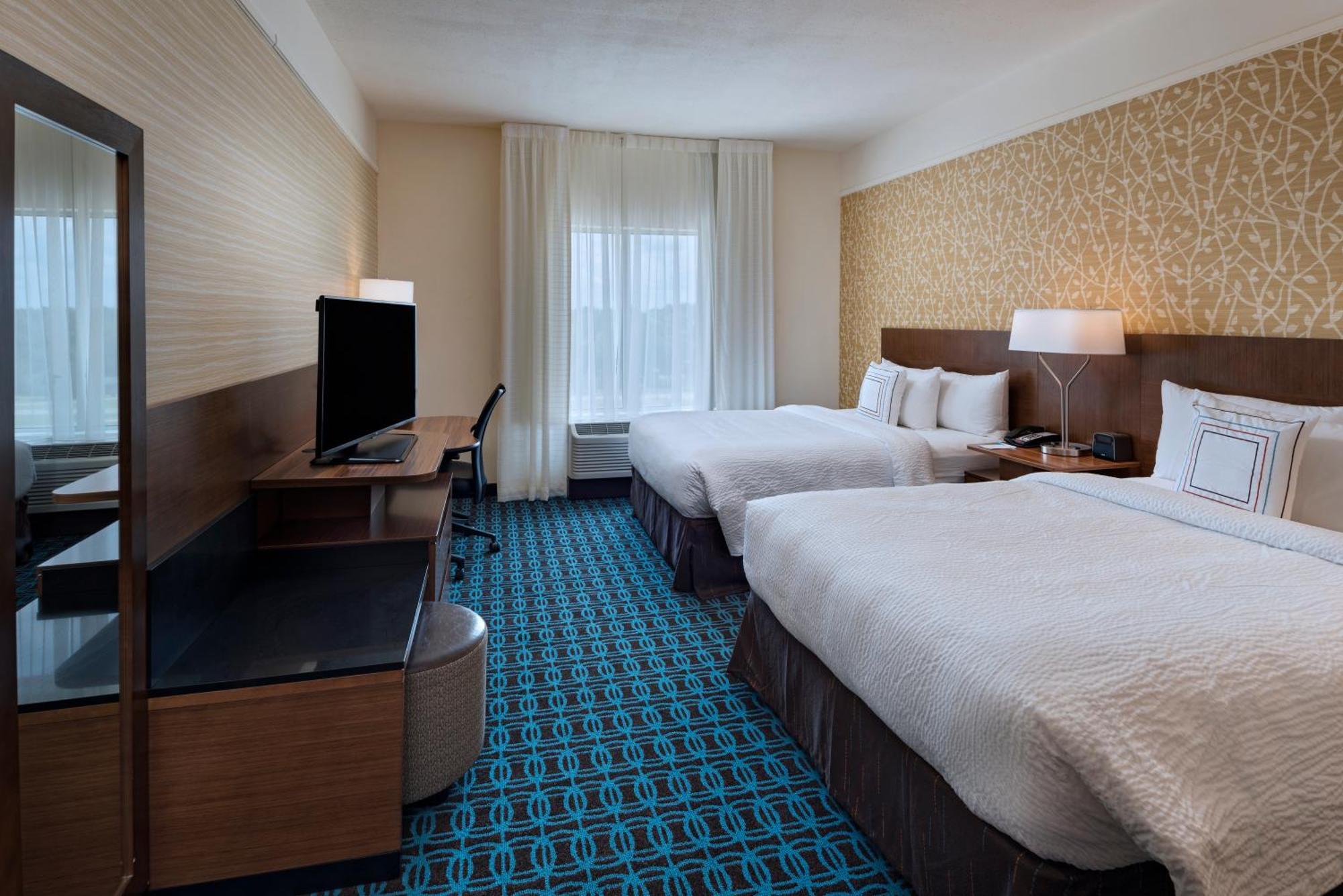 Fairfield & By Marriott 3*