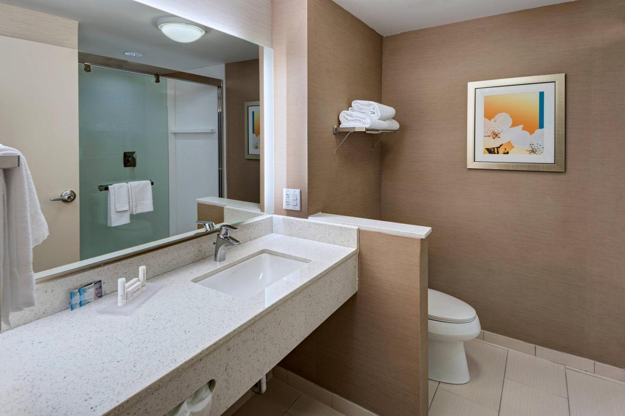 Hotel Fairfield & By Marriott Dublin